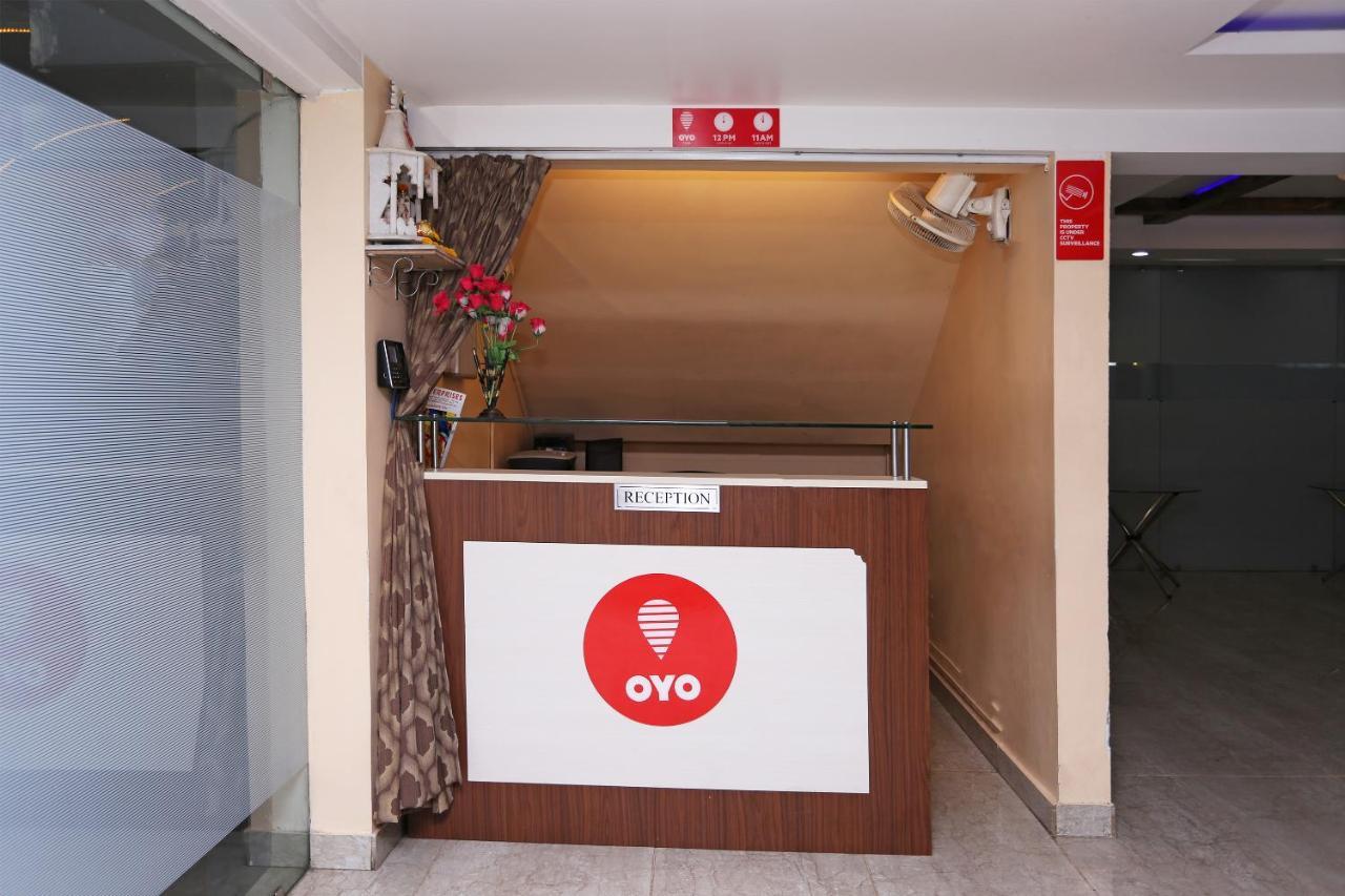 Reliable Inn Калькутта Экстерьер фото