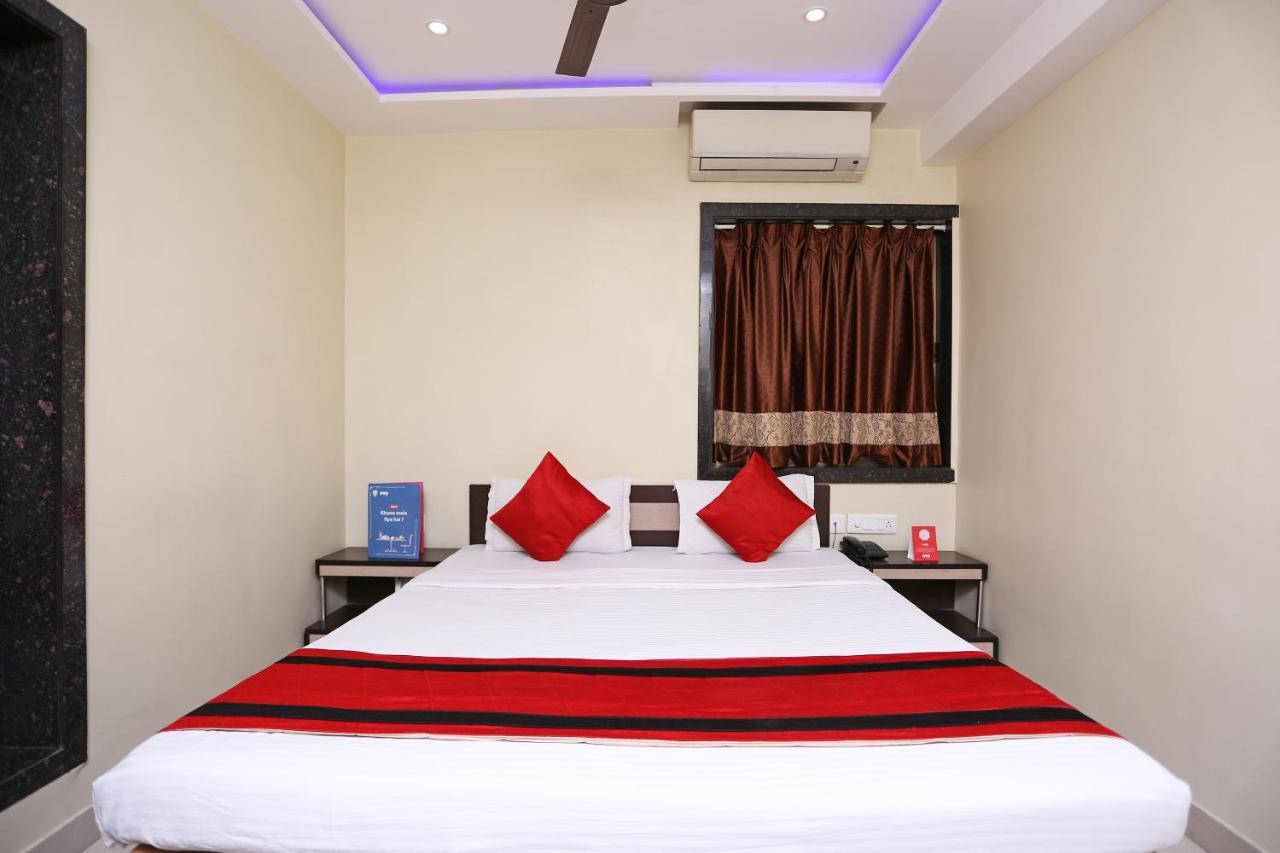Reliable Inn Калькутта Экстерьер фото